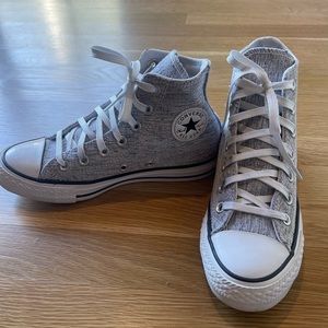 Women’s Converse AllStar | Silver-White-Black tweed | Size 6 | EUC